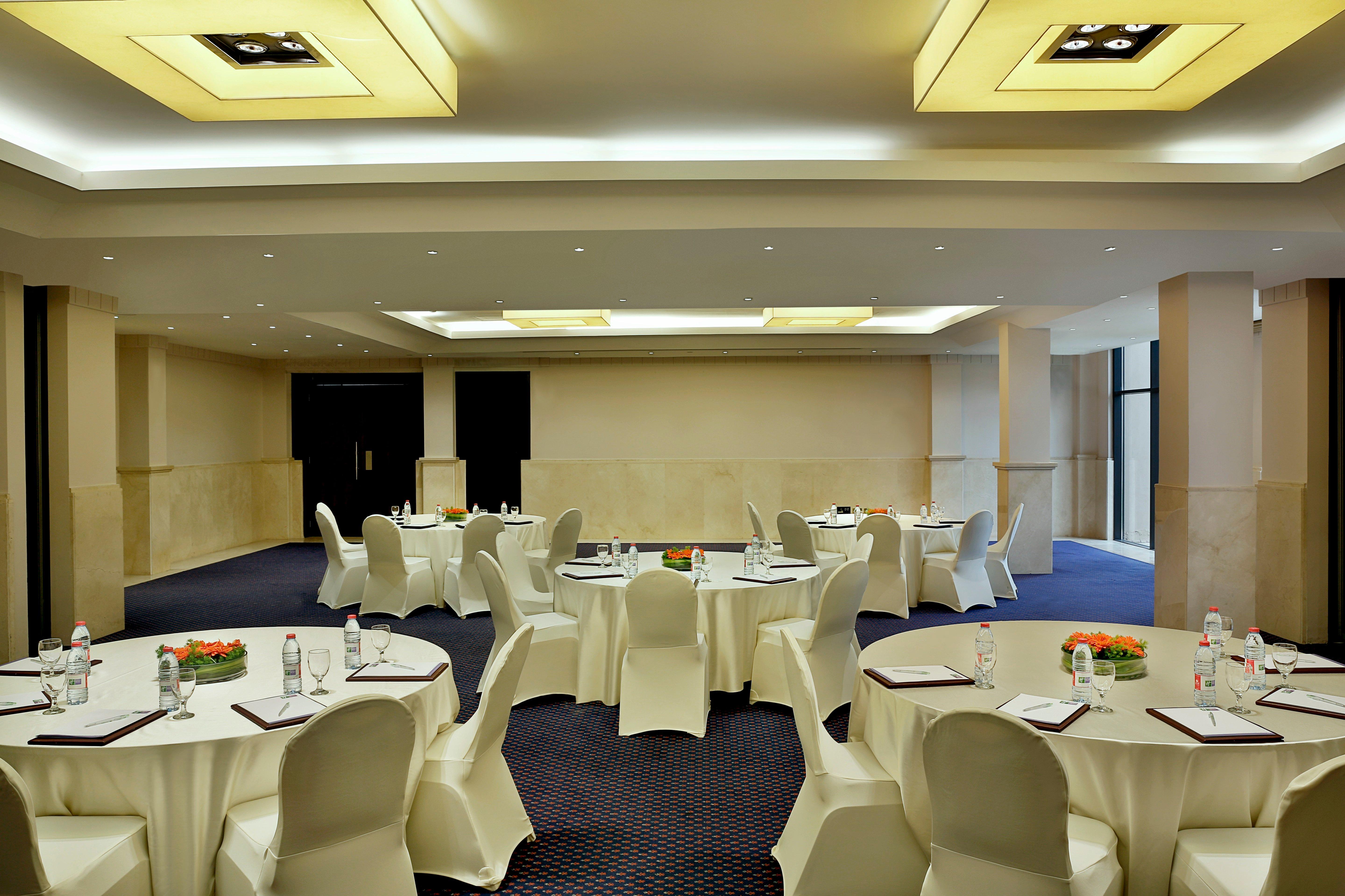 Holiday Inn Resort Dead Sea By Ihg Exterior foto Meeting room at the hotel